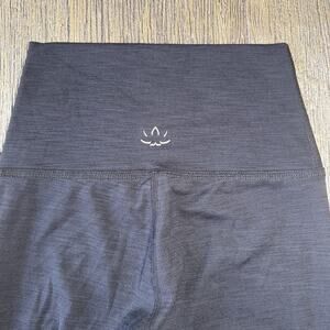 Beyond Yoga Ribbed High Waisted Midi Legging in Dark Charcoal Gray Size XS